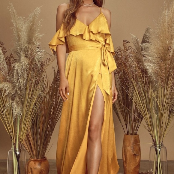 BRAND NEW  (PERF FOR WEARING TO A WEDDING) Lulu’s Moriah Yellow Satin Dress! - Picture 2 of 15